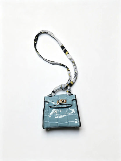 Akachi Croc-Pattern Vegan Leather Coin Purse — Gold Clasp | GrinSquid